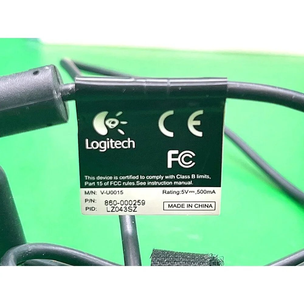 Logitech 2010 HD Webcam C310 720p USB V-U0015 w Manual Software Untested